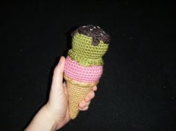Rattling ice cream cone