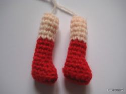 How to Join Legs of Amigurumi Dolls