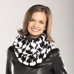 Checkered Cowl