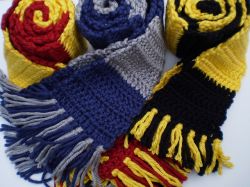 Hogwarts Scarves in a Weekend 