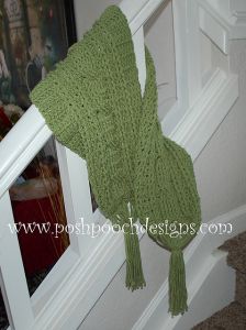Green Meadows Cable Scarf 