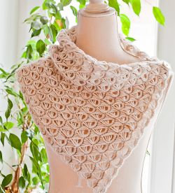 Broomstick Lace Cowl 