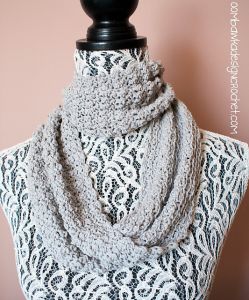 Soft as a Cloud One Skein Cowl 