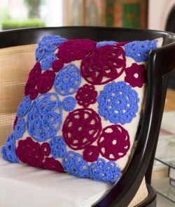 Circle Motif Pillow