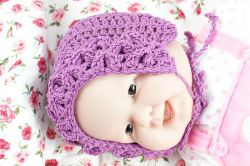 It Won't Bite! Crocodile Stitch Baby Bonnet