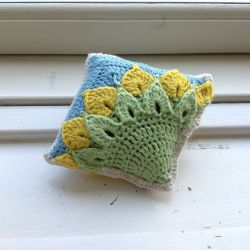 Quarter Sunflower Square Back