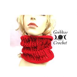 Ribbed Mesh Cowl