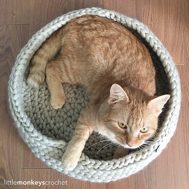 Crochet Patterns Galore - Tabby Chic Cat Bed