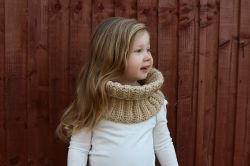 Buttoned Cowl