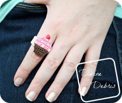 Chrissy Cupcake Ring