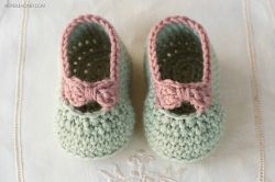 Little Lady Baby Booties