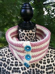 Herringbone Buttoned Cowl