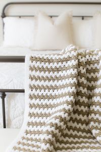 Simple Granny Stripe Afghan