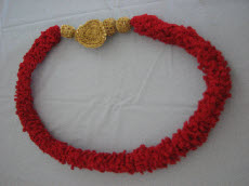 Thread Red Loop Necklace