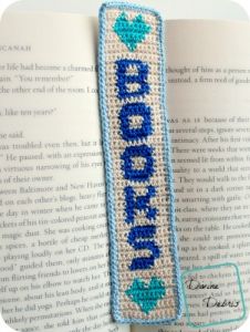 <3 Books <3 Bookmark