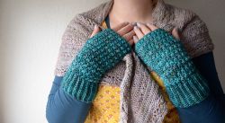 Star Stitch Mitts